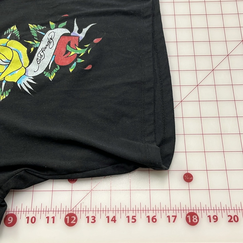 ED HARDY Novelty Print Black Crop Short SLV T-Shirt SZ  L (youth) XS/S (adult) - Picture 15 of 15